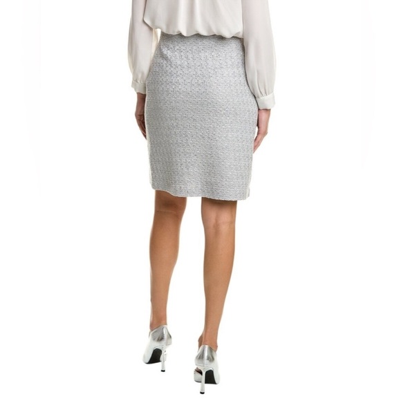 NEW St. John Sparkle Skirt Textured Tweed Silver Metallic Size 10 - Picture 2 of 4